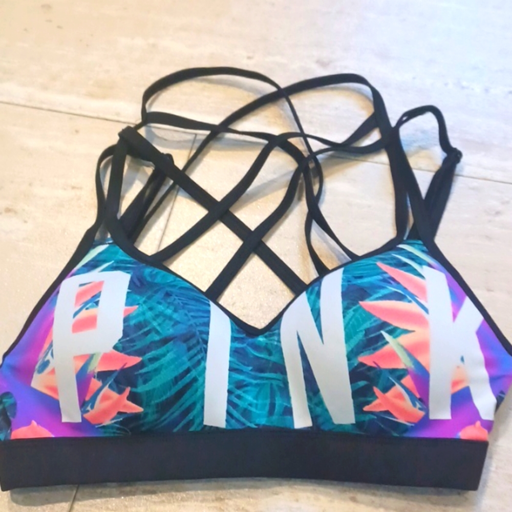 PINK Victoria's Secret Ultimate Strappy Bra